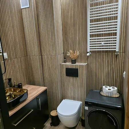 Mostique With Jacuzzi Apartamento Gdańsk